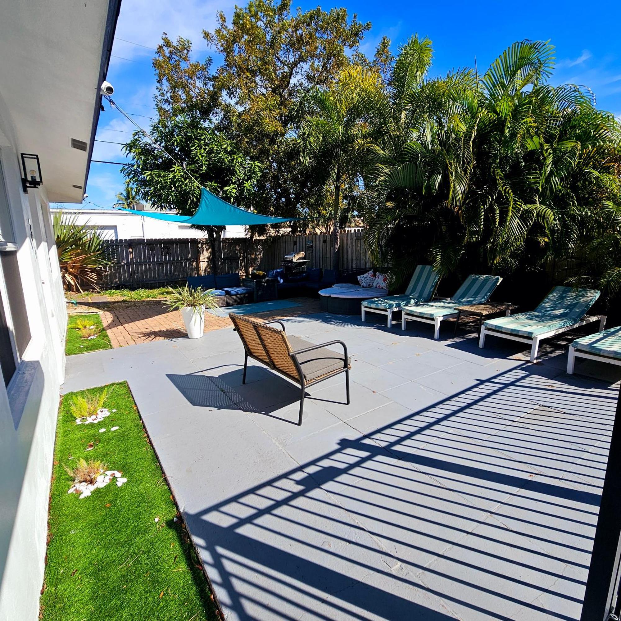 Equipped House W Pool & Patios, Near The Beaches, Prime Location- Ideal For Small Families, Coastal Haven Fort Lauderdale Exteriör bild