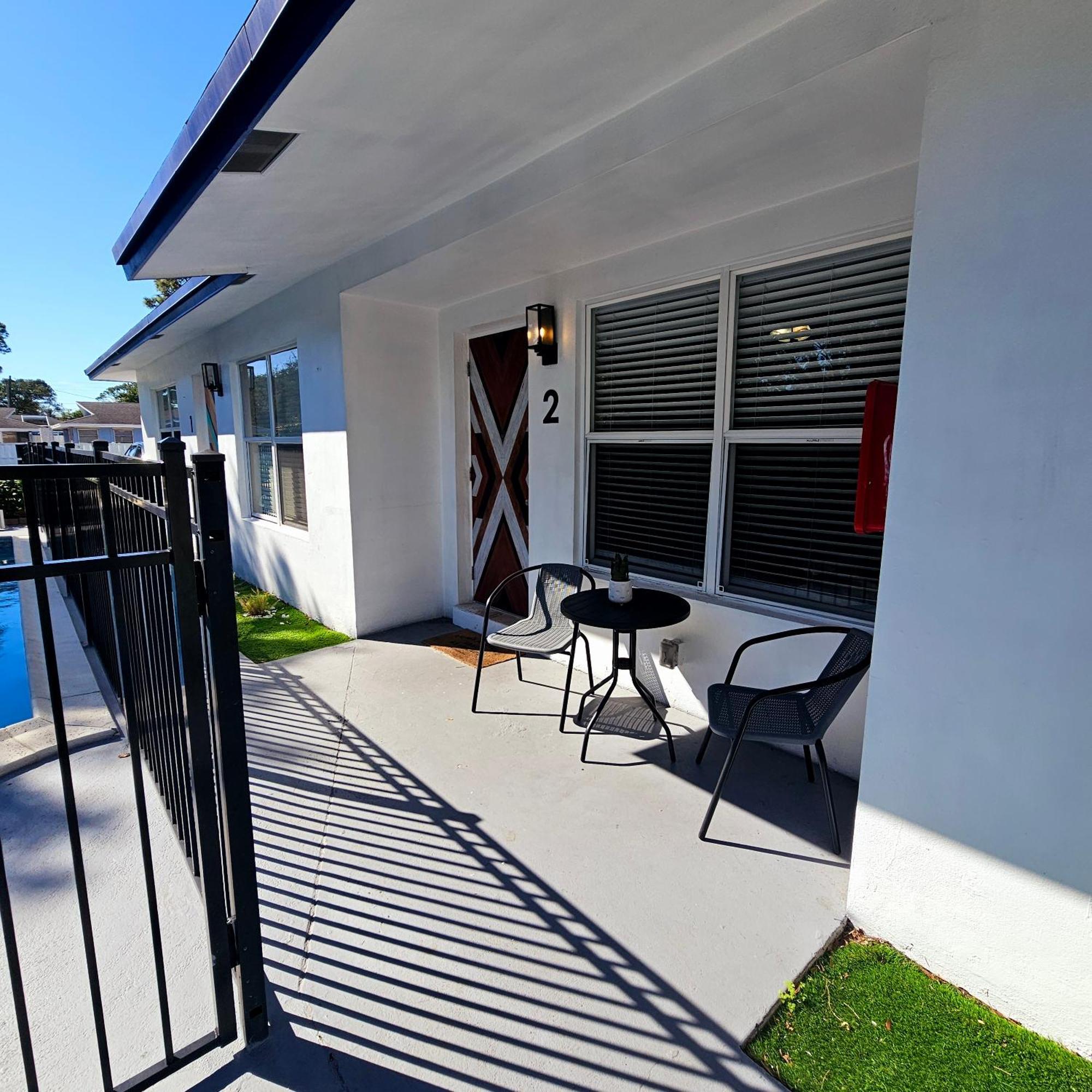 Equipped House W Pool & Patios, Near The Beaches, Prime Location- Ideal For Small Families, Coastal Haven Fort Lauderdale Exteriör bild